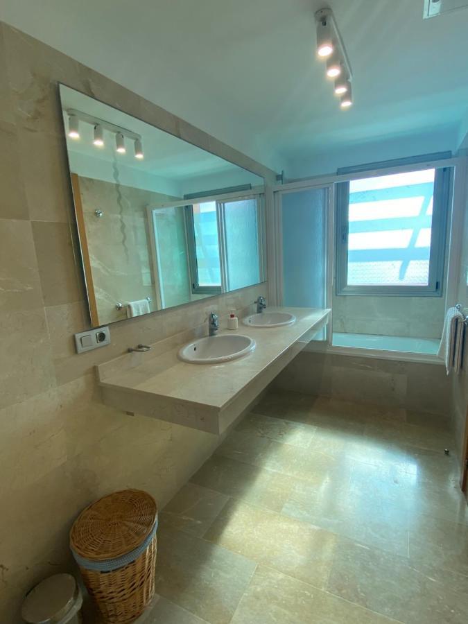 Sun Bay Villas Apartment Σαν Μιγκέλ ντε Αμπόνα Εξωτερικό φωτογραφία